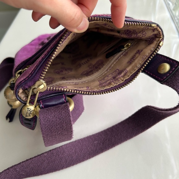 Vintage Juicy Couture Purple Velour Crossbody Bag Purse w/ Zipper Pockets Y2K - Picture 7 of 8